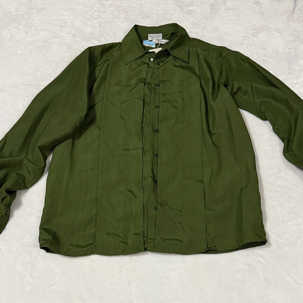 Susan Van Heusen Olive Button Down Shirt